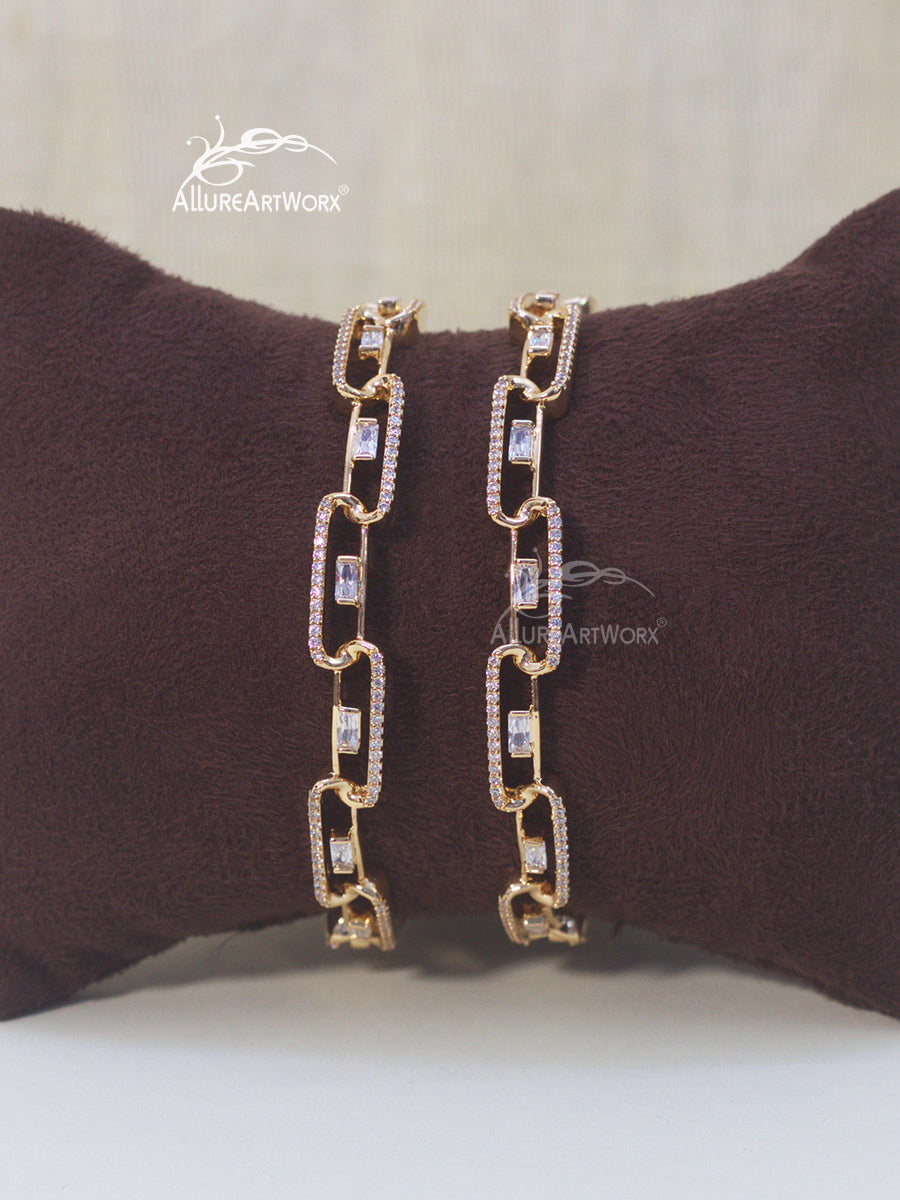 Trendy Bangles